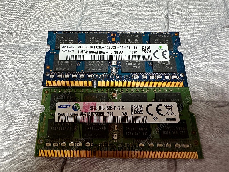 노트북용 DDR3 8G PC3-12800 RAM 2개 팝니다