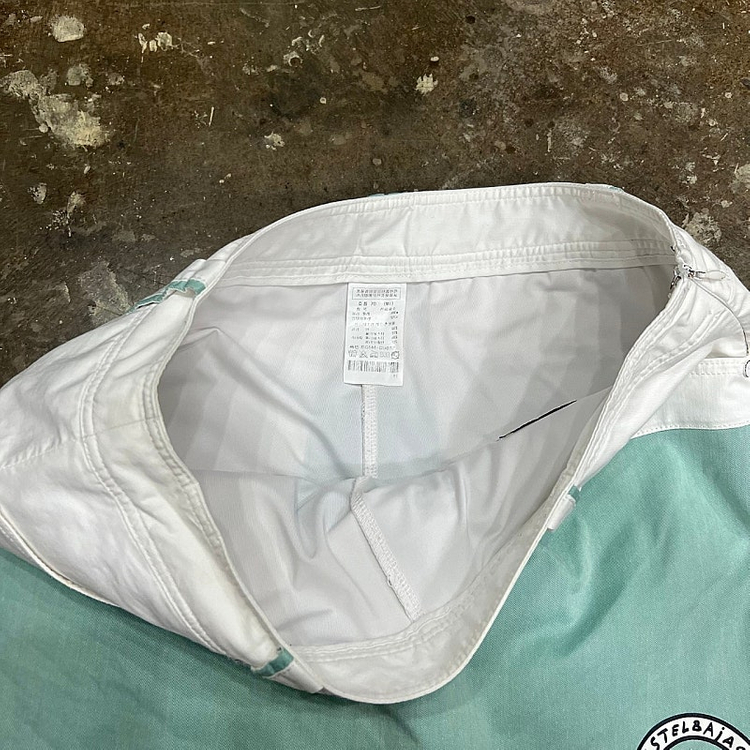 [골프의류] 28) 까스텔바작 골프 스커트 치마바지 큐롯팬츠 여성 골프웨어 골프의류 이미지