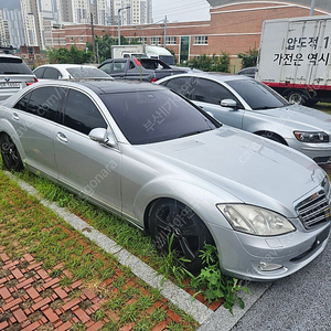 벤츠 w221 s350. s500. 부품 분해합니다.