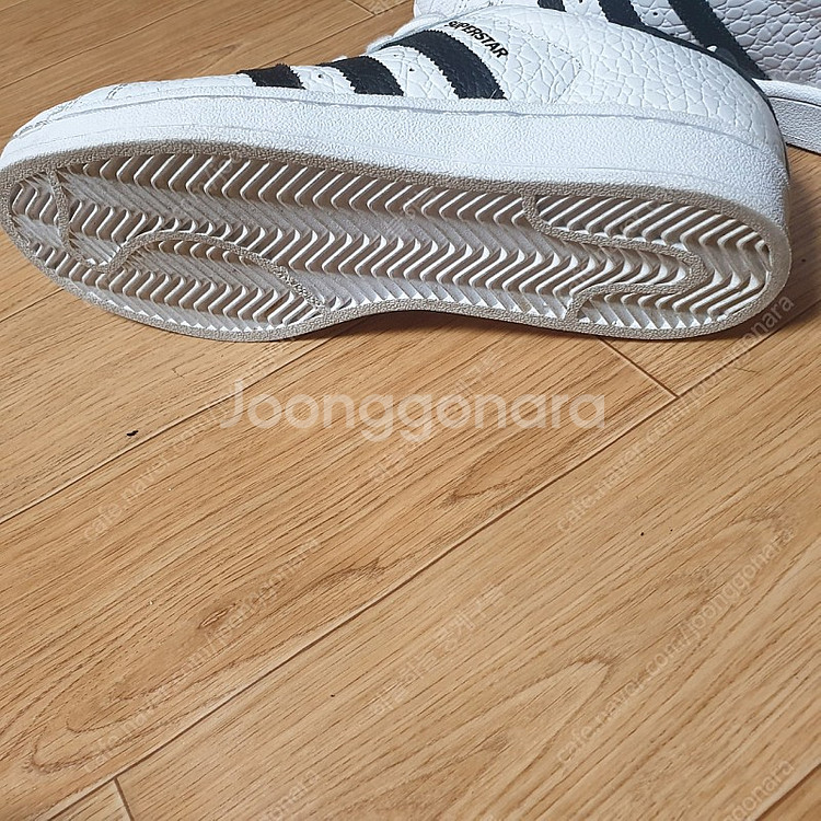 정품 아디다스 수퍼스타 흰검--3