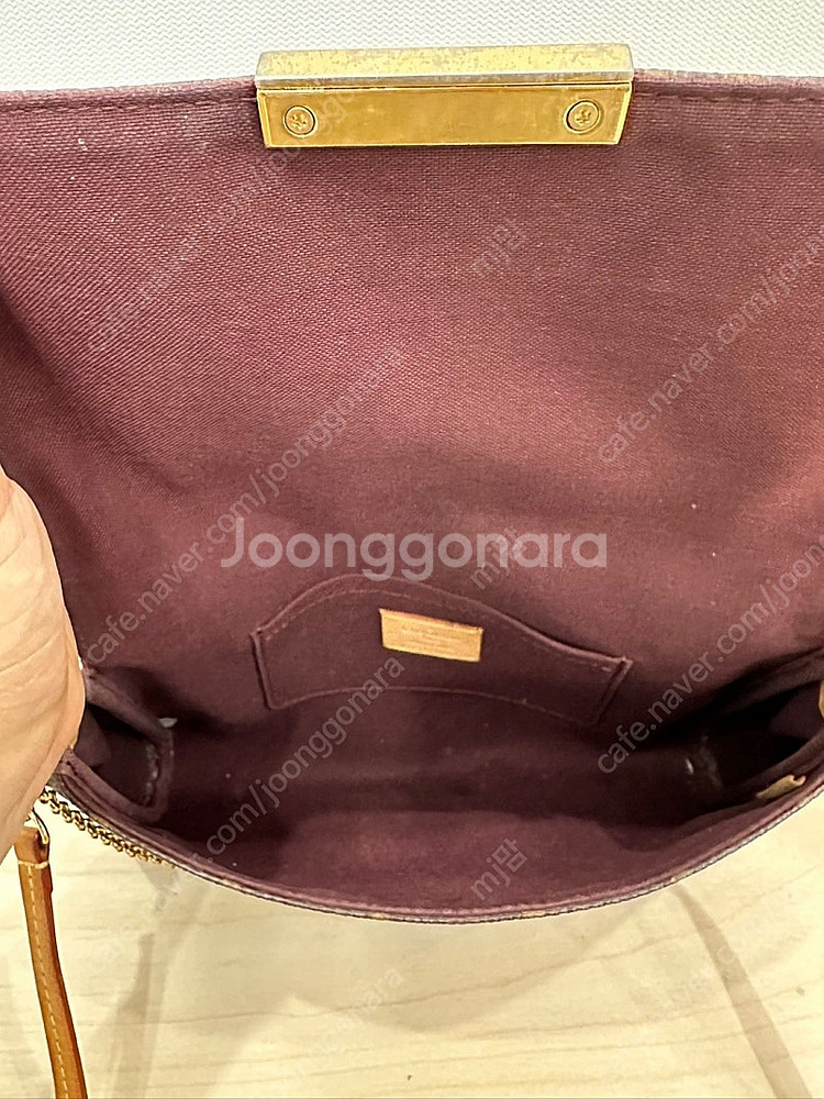 루이비통 페이보릿 크로스백--3