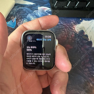 애플워티se2 44mm 실버 판매 합니다