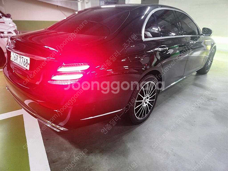 벤츠E-클래스 W213 E220d 익스클루시브 (5인승...--2