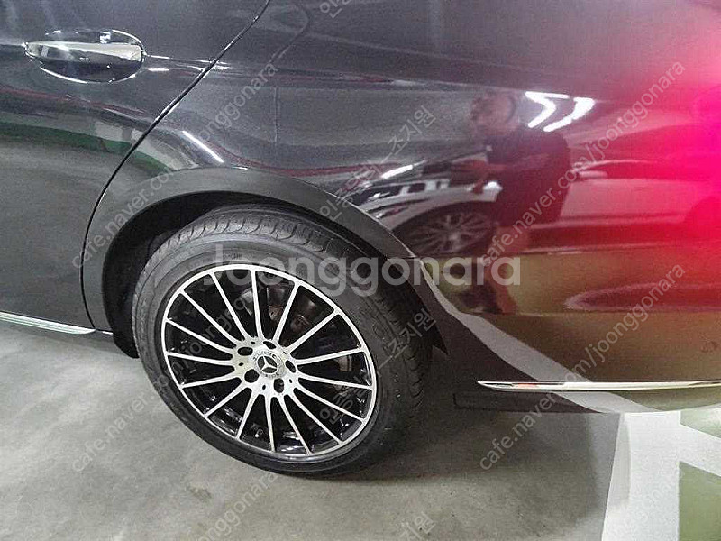 벤츠E-클래스 W213 E220d 익스클루시브 (5인승...--5