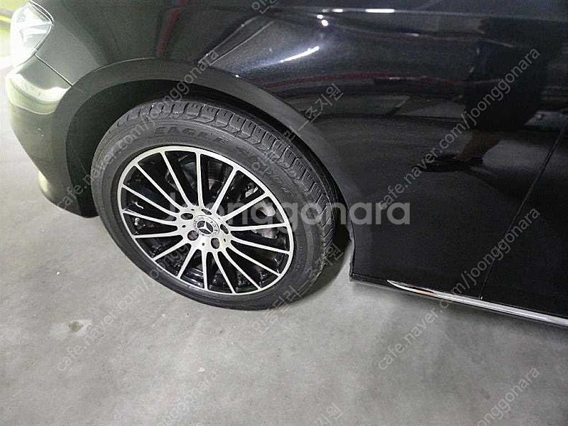 벤츠E-클래스 W213 E220d 익스클루시브 (5인승...--6