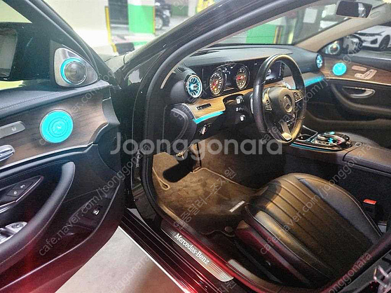 벤츠E-클래스 W213 E220d 익스클루시브 (5인승...--7