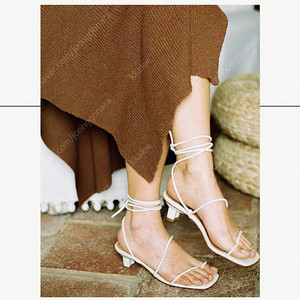 LOQ roma leather sandals, it36, 아이보리