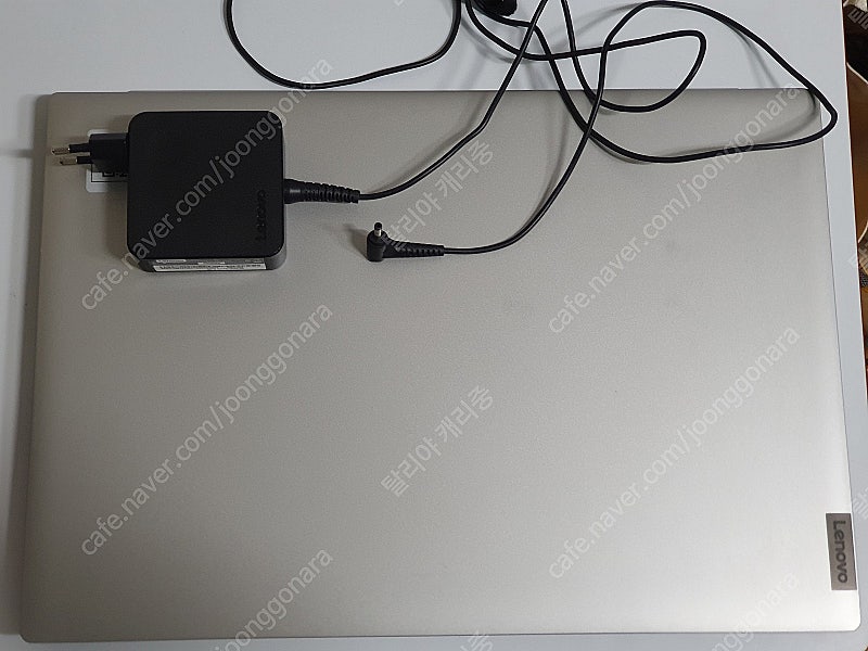 레노버노트북 레노버아이디어패드17인치노트북 17IML05 i7-10세대 램8기가 SSD256 그래픽MX330 컨디션S급
