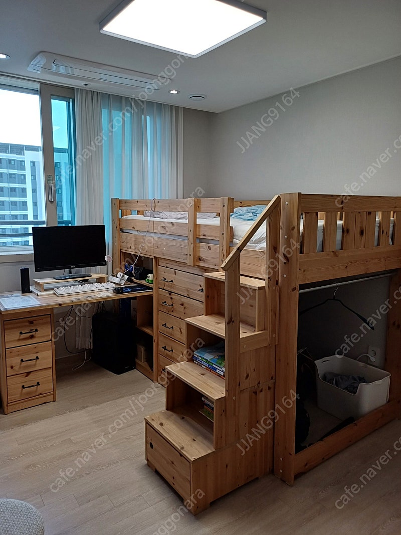 이층침대(책상+책상서랍+책장+5단 서랍)세트