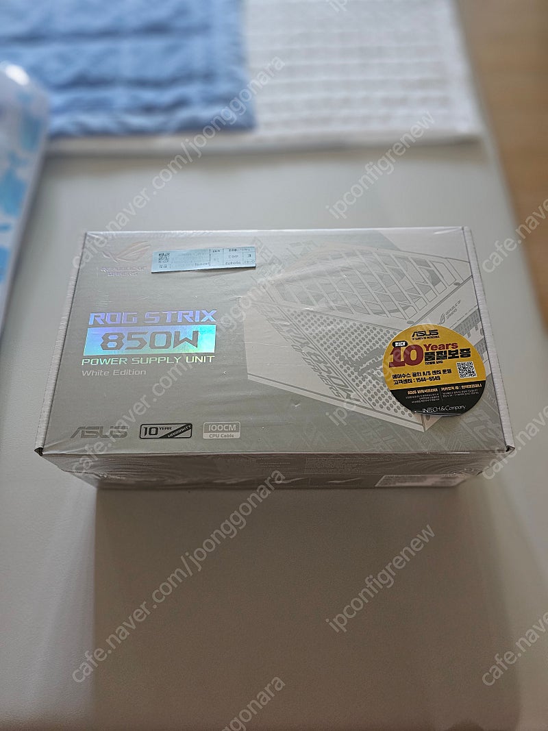 미개봉) ASUS ROG STRIX 850G WHITE EDITION 팝니다.