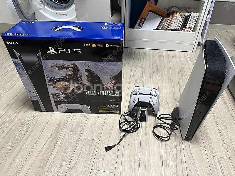 플스5 ps5 디지털 825기가 컨트롤러 2개 판매--0