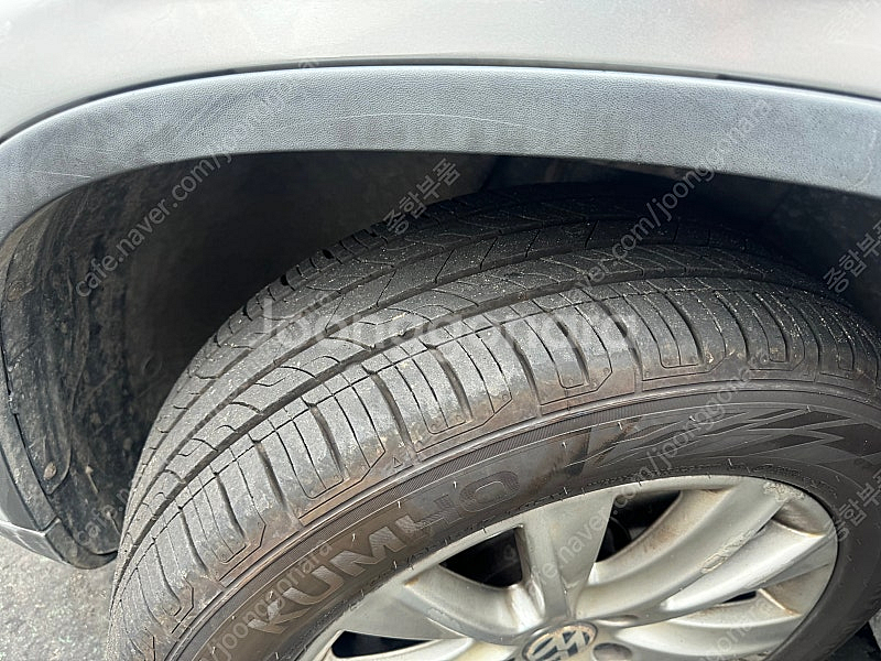 티구안 부품차 각개합니다 앞범퍼,뒷범퍼,견인장치,문짝,...--4
