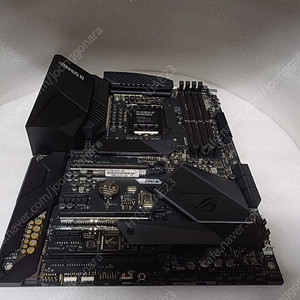 중고 ASUS MAXIMUS XI HERO