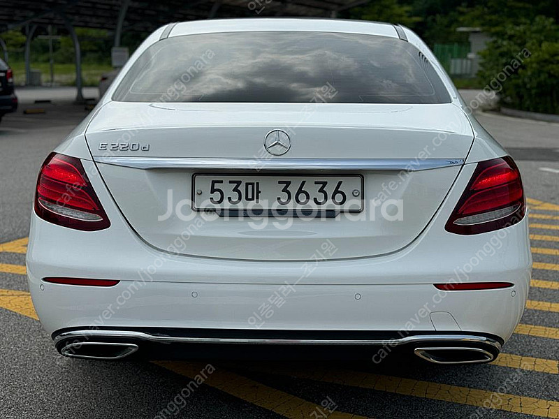 벤츠E-클래스 W213 E220d 아방가르드 (5인승)...--4