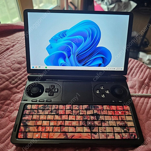 GPD WIN MINI 7840U 2TB 64G 판매합니다