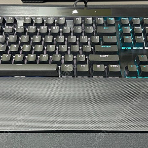 커세어 k70 RGB PRO 게이밍키보드 청축