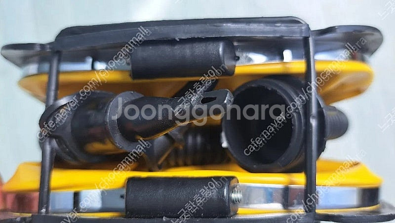 [안양평촌] 퀘차 컴포트 에어매트 싱글과 발펌프(풋펌프) 팝니다.--4