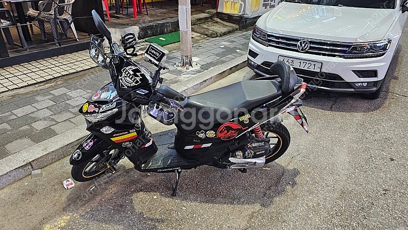 혼다 클릭 125cc 넘겨요--6