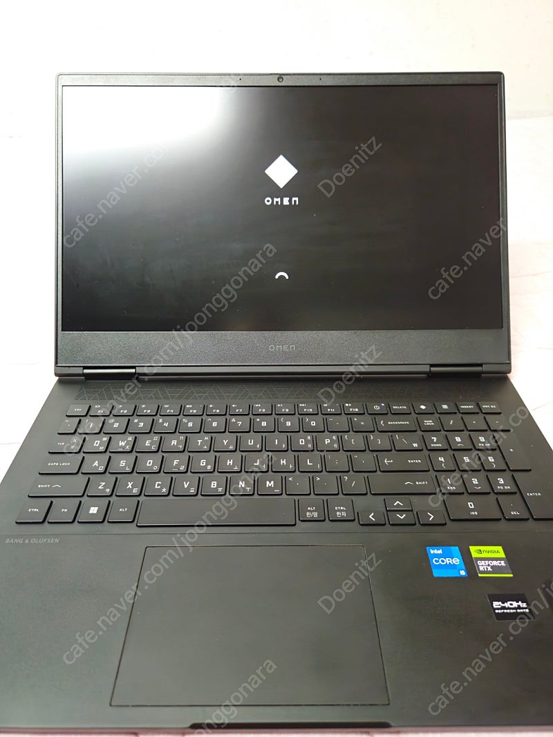 HP 오멘 RTX4060 게이밍 노트북 인텔 wf0156TX QHD 240Hz 32GB램 (빅터스 상위제품)