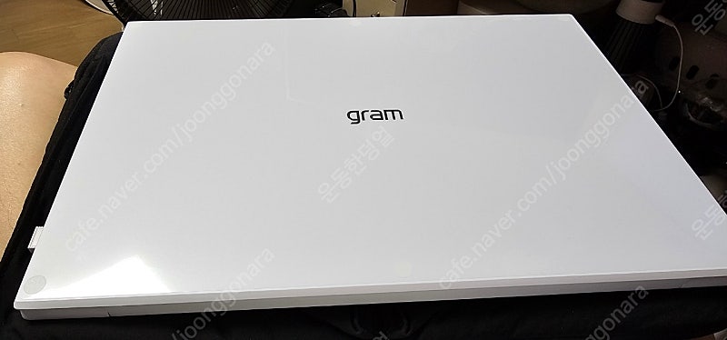 17Z90R-GA76K i7 WIN11 LG 그램 (32G/512) 팝니다.