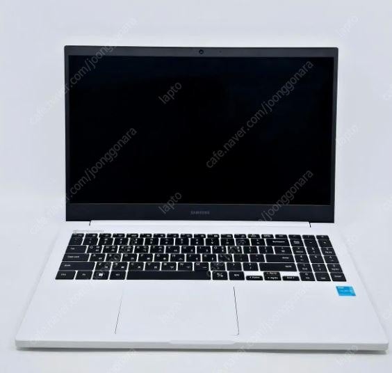삼성전자 노트북 플러스2 NT550XDZ-AD1AW (SSD 256GB) 15인치 중고노트북 저렴하게 수량가능