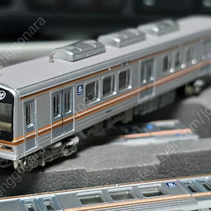 N스케일 철도모형 오사카메트로 66계 사카이스지선 8량 풀세트 판매합니다.