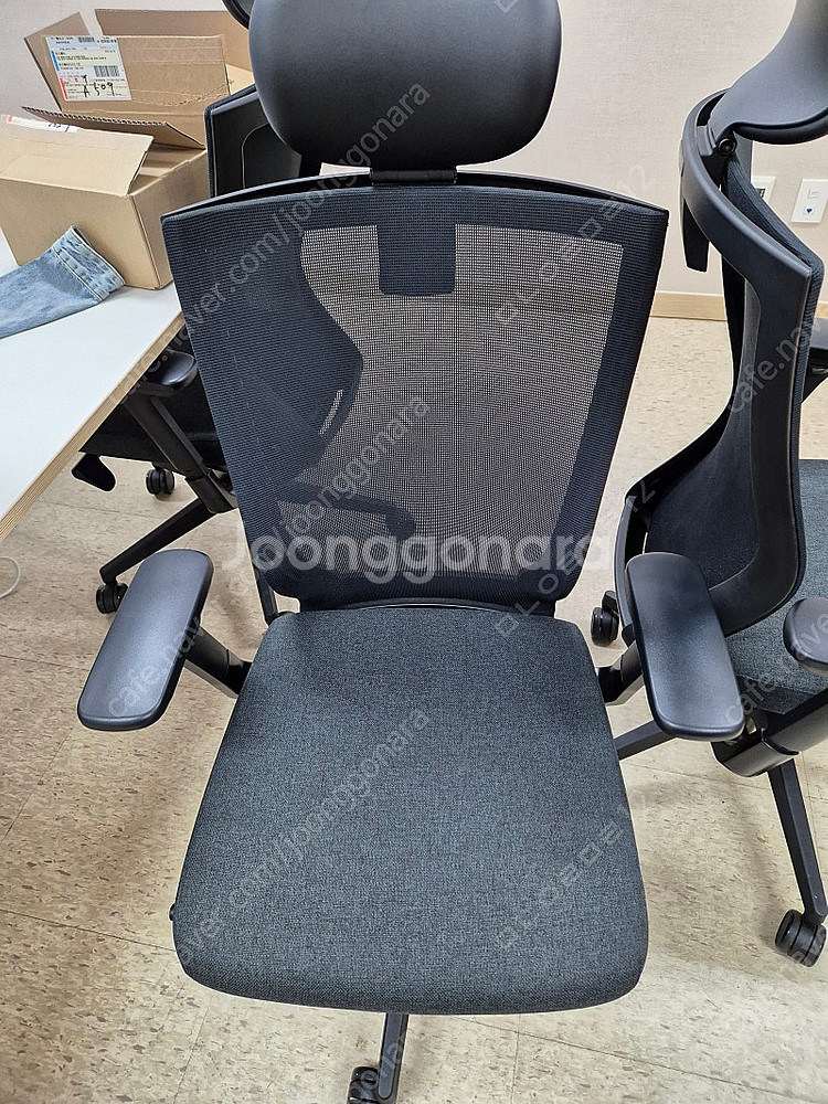 시디즈 T50 블랙 3개 판매 합니다.--0