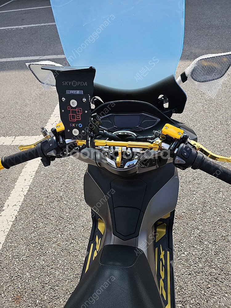 22년식 PCX ABS 160정품업 신차급팝니다.--6