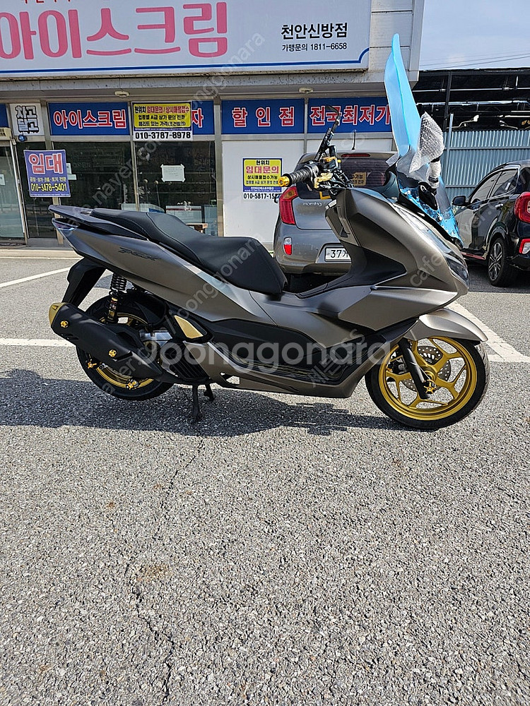 22년식 PCX ABS 160정품업 신차급팝니다.--7