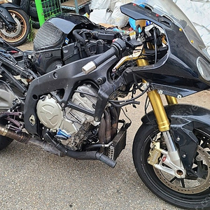 2010년 bmw s1000rr 부품차 판매합니다