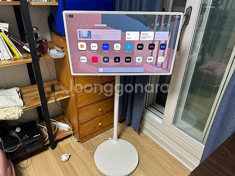 LG 스탠바이미 팝니다--2