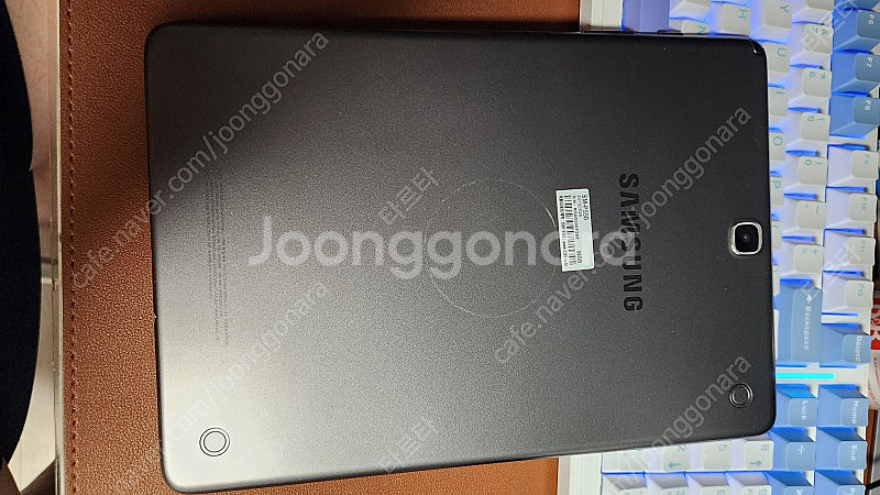 삼성전자 갤럭시탭A 9.7 with S펜 Wi-Fi 3...--1