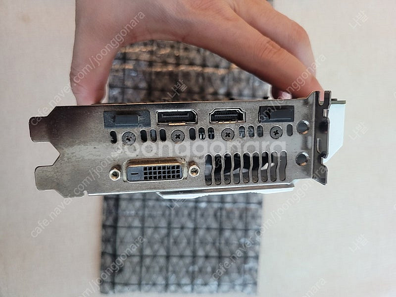 아수스 1060 3G--2