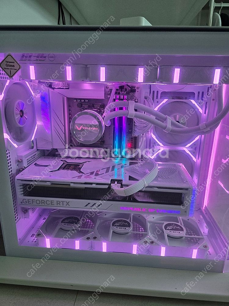하이엔드7950x3dㅇ4090 k70max 지슈라2 일...--2