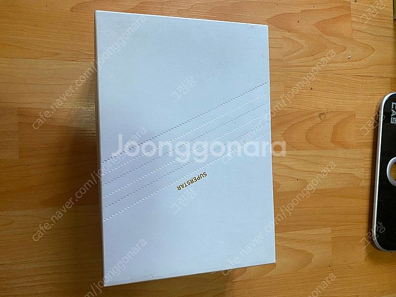 아디다스 슈퍼스타 검흰 프리미엄 290사이즈 싸게팝니다--8