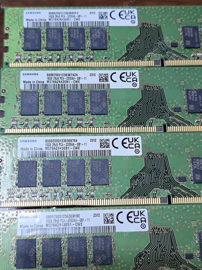데스크탑용 삼성 DDR4 3200 16G 2개 / 삼성 DDR4 2400 16G 2개/ 삼성 DDR4 3200 8G / 삼성 DDR4 2666 8G