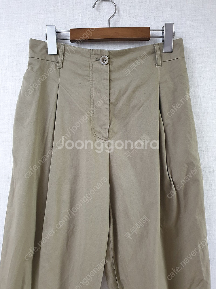 코스 치노팬츠 핀턱 배기바지 카키색 55 뒷밴딩 면팬츠...--1