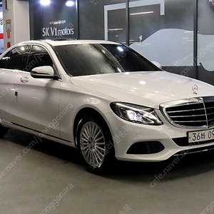 벤츠C클래스 W205 C220 d 익스클루시브중고차 할부 리스 카드 저신용자 전액할부 가능합니다