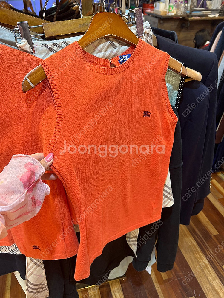 급가격내림 빈티지버버리 나시가디건셋 38사쥬 상태굿--5