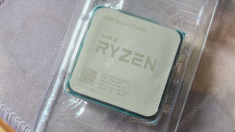 AMD 라이젠 RYZEN3 2200G CPU