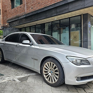 BMW F01 740li 묻따 580만 판매 합니다