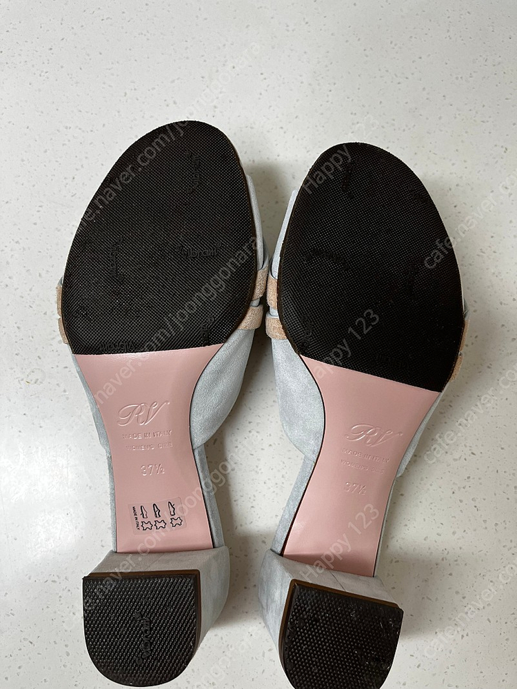 로저비비에 리본 샌들 팝니다ㅡ가격다운 이미지