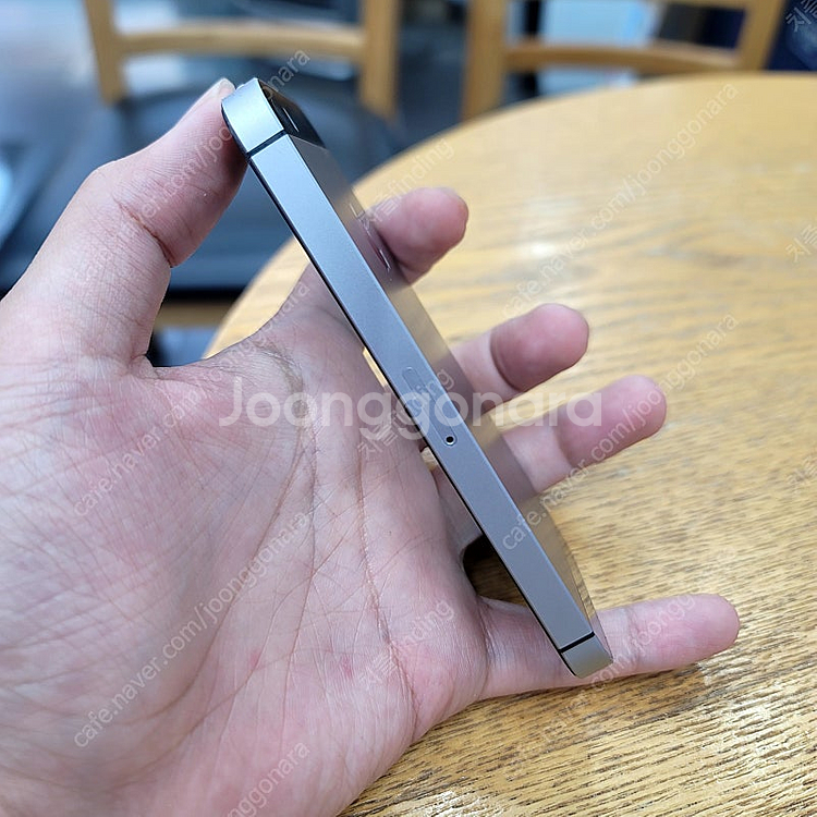 아이폰 SE1 1세대 스페이스그레이 정품 64GB--3