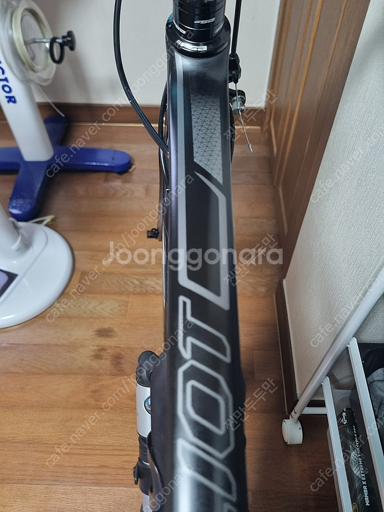 풀카본 첼로 엘리엇 s7 105 팝니다--6