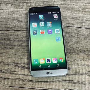 LG G5 실버 32용량 1만원 판매합니다!