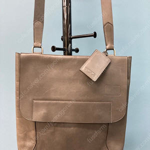 투미 가죽 메신저 백 Kaden Rhen Tumi Shoulder Bag