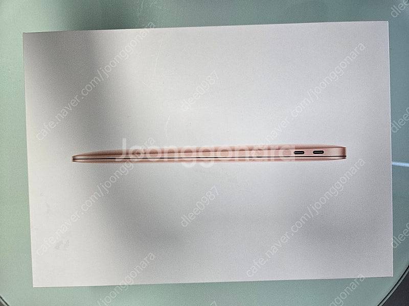 맥북에어 M1 256GB/8GB A-급 팝니다--3