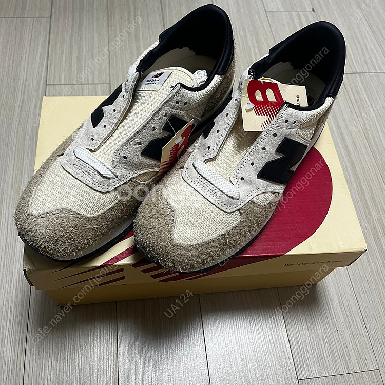 뉴발란스 마카다미아 990v1--0