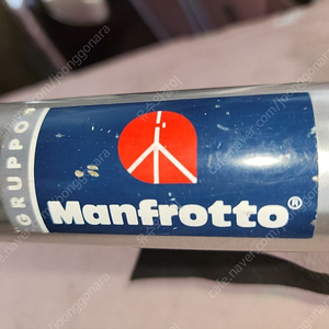 Manfrotto 모노포드(외다리형) 외 카메라 장착부분이 없음 ( 5만원 택배시 5천원 추가 )