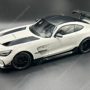 1:18 다이캐스트 노레브 벤츠 amg gt 블랙시리즈